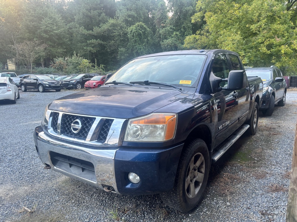2010 Nissan Titan SE