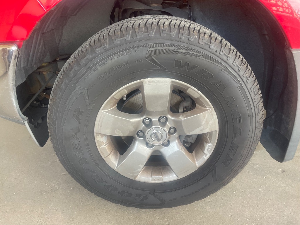 2011 Nissan Frontier SV - Photo 20