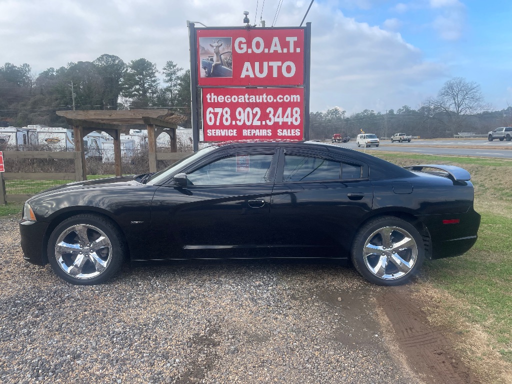 2011 Dodge Charger R/T's photo