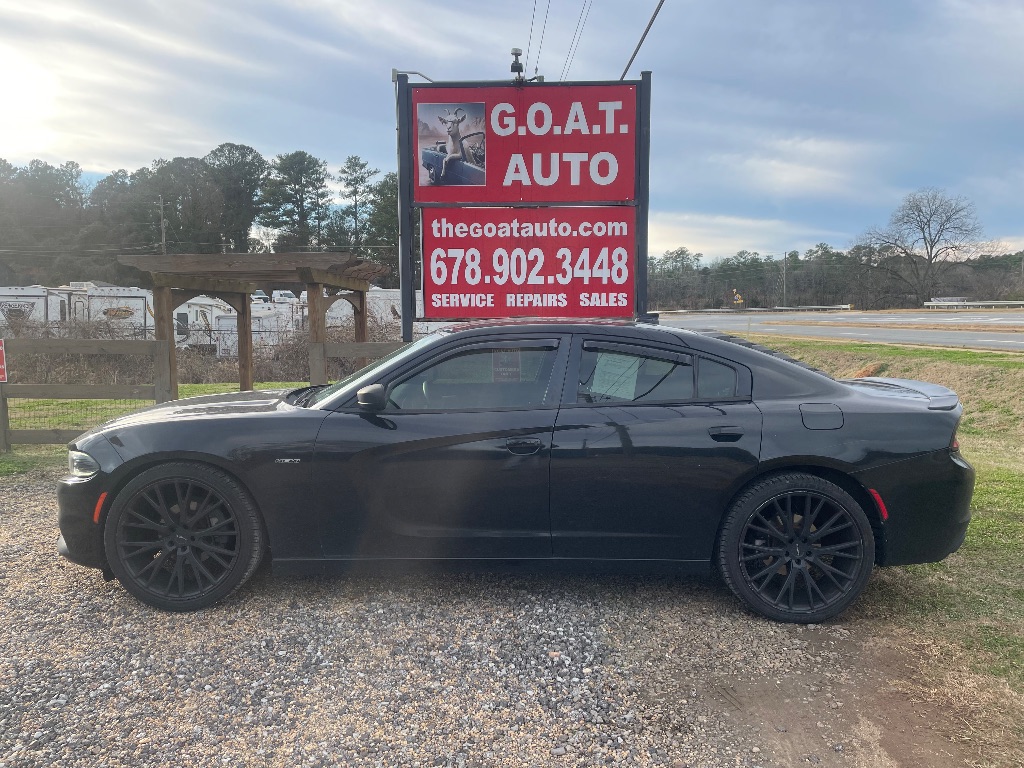 2017 Dodge Charger R/T's photo