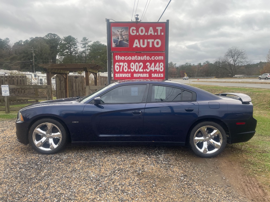 2013 Dodge Charger R/T's photo