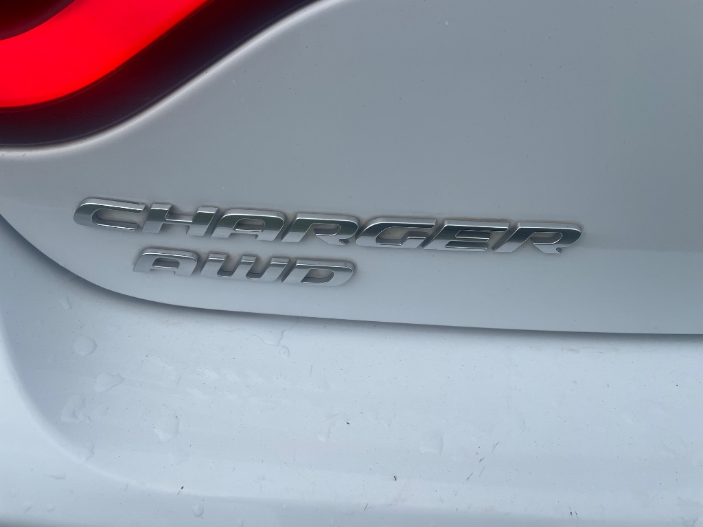2015 Dodge Charger SXT - Photo 23