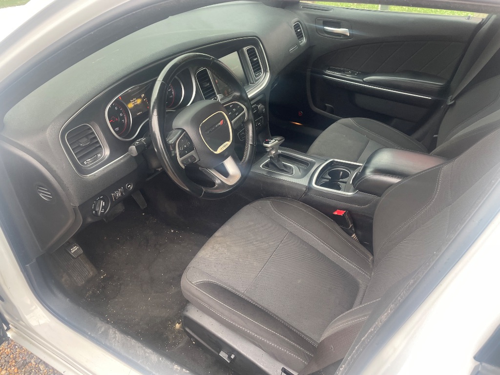 2015 Dodge Charger SXT - Photo 13