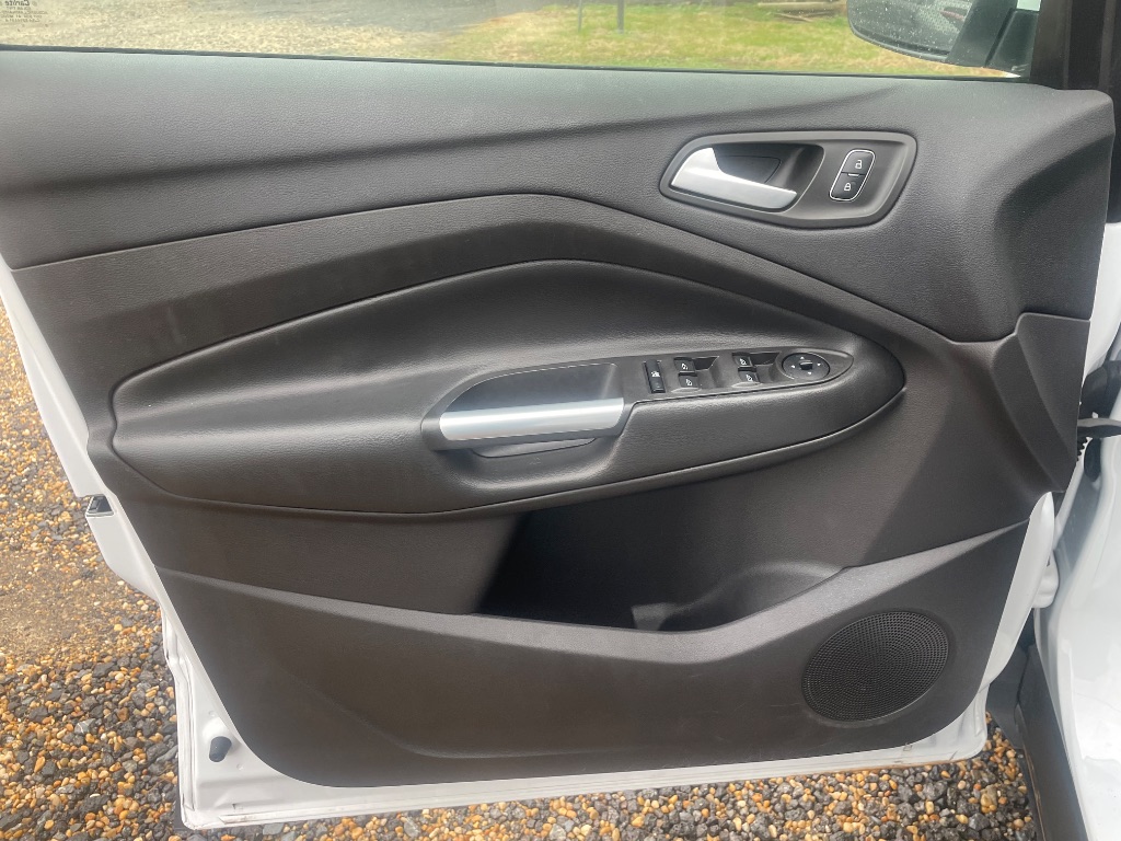 2018 Ford Escape SE - Photo 21