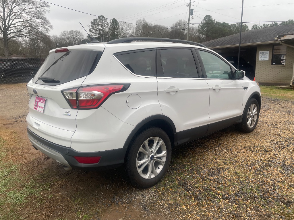 2018 Ford Escape SE - Photo 6